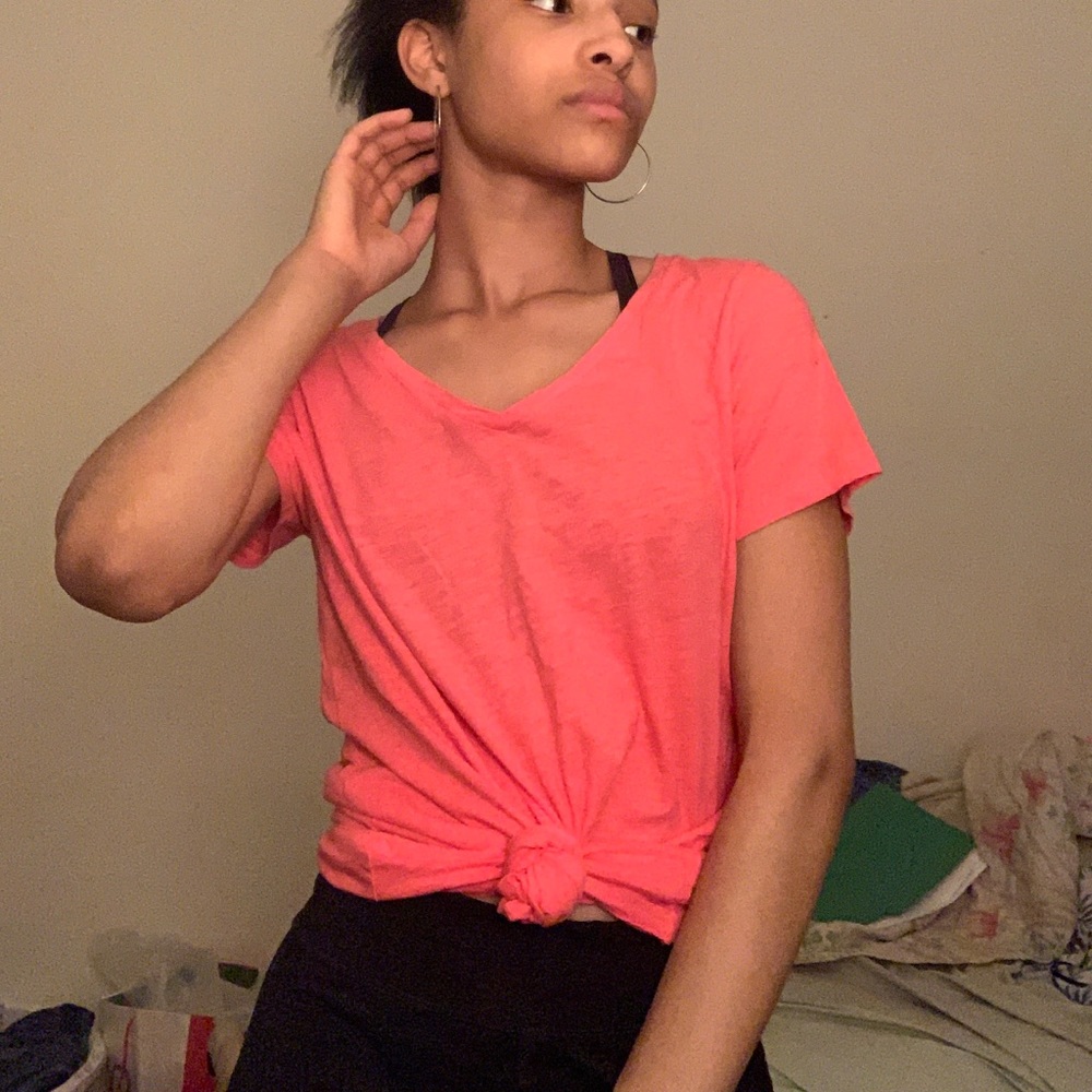 Pink Summer Tee - Picture 4 of 5